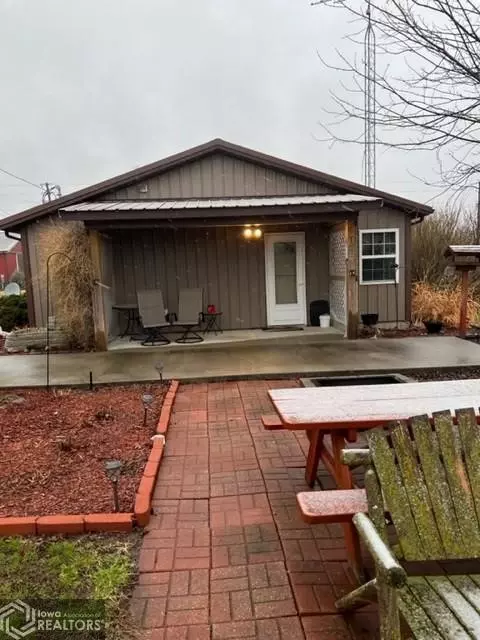 104 E Pleasant, Cincinnati, IA 52549 photo 4