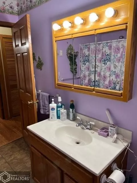 104 E Pleasant, Cincinnati, IA 52549 photo 17