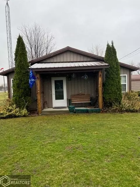 104 E Pleasant, Cincinnati, IA 52549 photo 1
