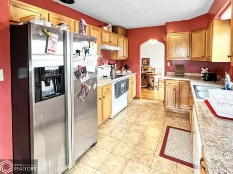 10 2nd Ave SE, Hampton, IA 50441 photo 2