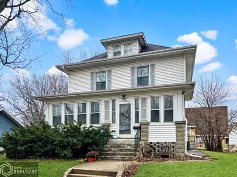 18 3rd St NE, Hampton, IA 50441 photo 1