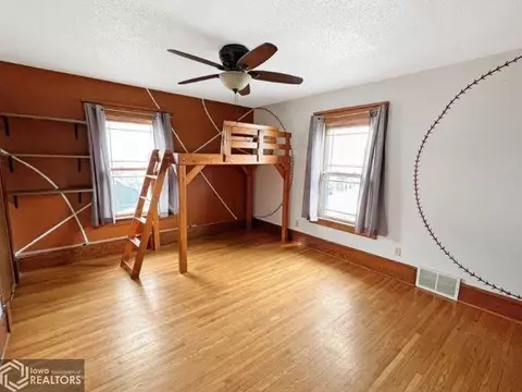 18 3rd St NE, Hampton, IA 50441 photo 27