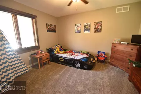 6804 20th St, Eldon, IA 52554 photo 37