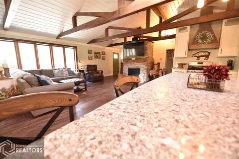 6804 20th St, Eldon, IA 52554 photo 32