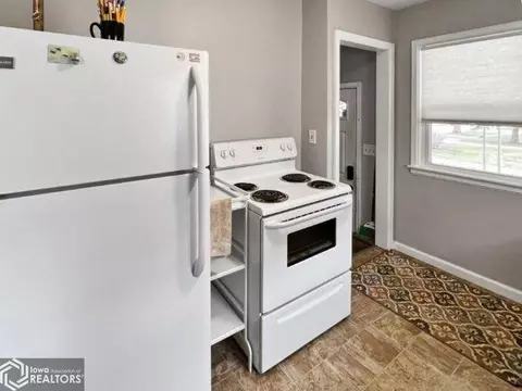 621 3rd Ave SE, Hampton, IA 50441 photo 9