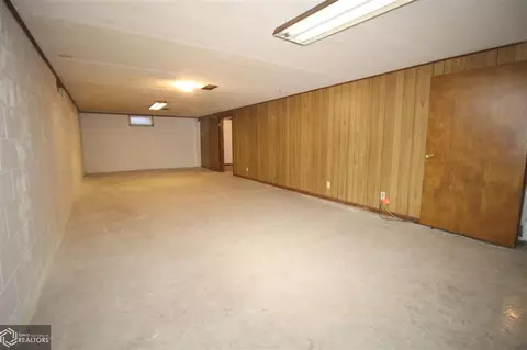 1313 Sunset Dr, Hampton, IA 50441 photo 15