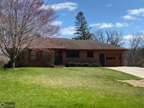 710 E Circle Rd, Denison, IA 51442 photo 2
