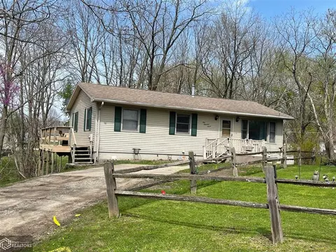1007 N 13th St, Centerville, IA 52544 photo 1