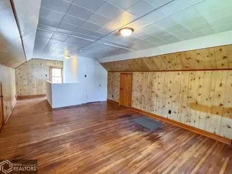 309 3rd St SW, Hampton, IA 50441 photo 8