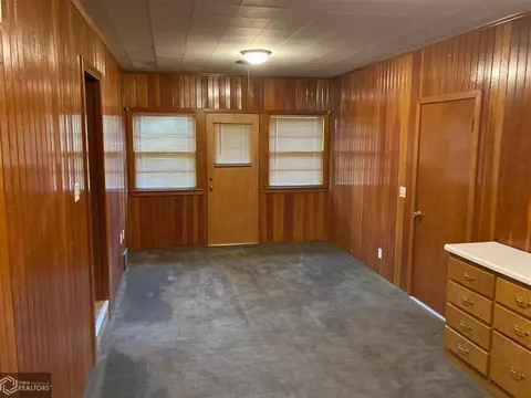 308 Gilbert St, Coon Rapids, IA 50058 photo 4