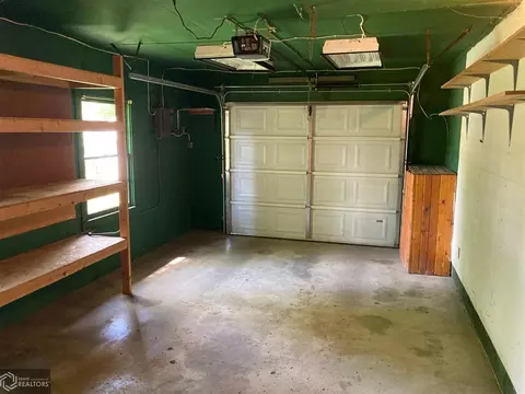 308 Gilbert St, Coon Rapids, IA 50058 photo 5