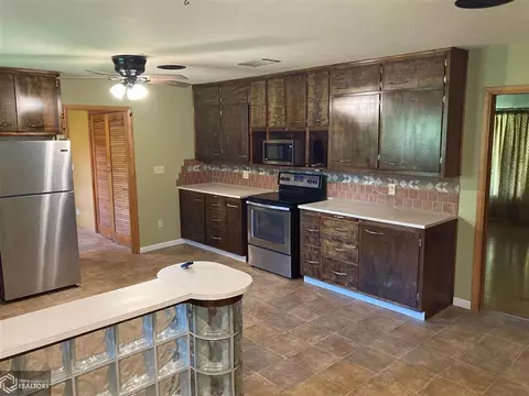 308 Gilbert St, Coon Rapids, IA 50058 photo 17