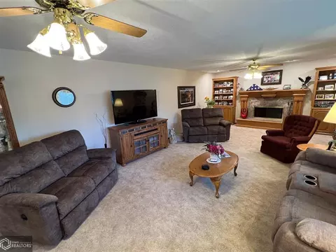 211 E Mill St, Avoca, IA 51521 photo 19