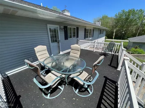 211 E Mill St, Avoca, IA 51521 photo 8