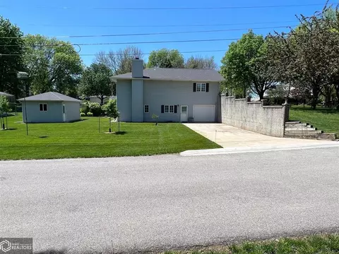 211 E Mill St, Avoca, IA 51521 photo 4