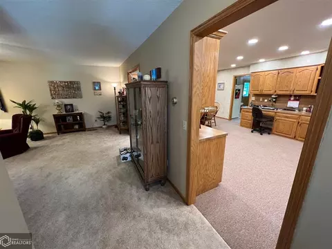 211 E Mill St, Avoca, IA 51521 photo 12
