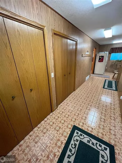 211 E Mill St, Avoca, IA 51521 photo 31