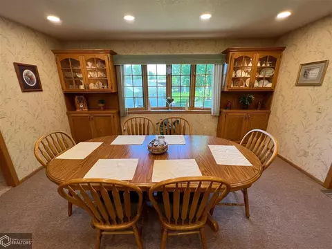 211 E Mill St, Avoca, IA 51521 photo 17