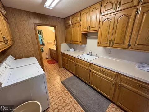 211 E Mill St, Avoca, IA 51521 photo 34