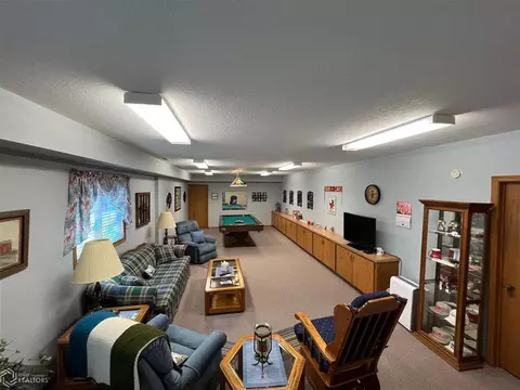 211 E Mill St, Avoca, IA 51521 photo 37