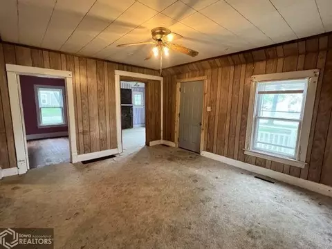 320 3rd Ave SW, Hampton, IA 50441 photo 7