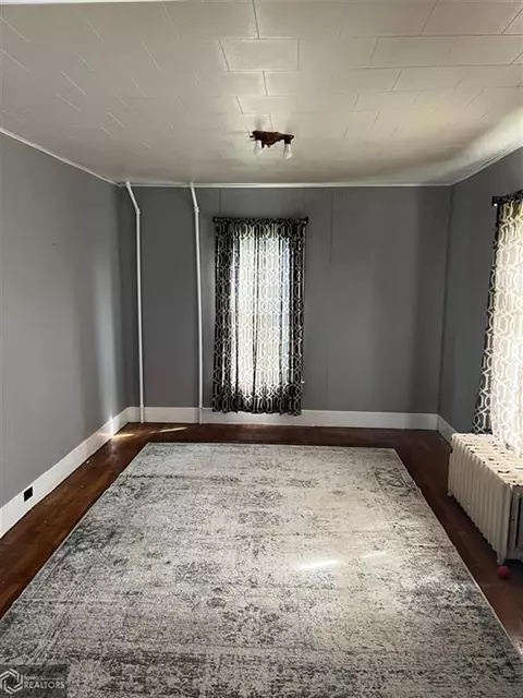 700 W Walnut St, Eldon, IA 52554 photo 10