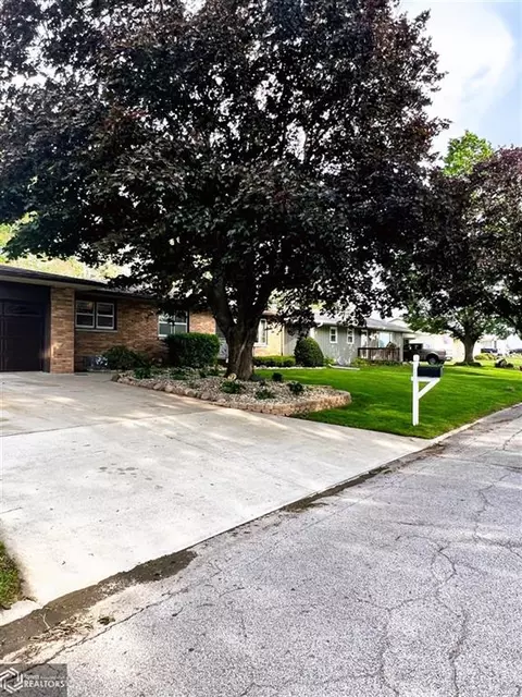 23 Windsor Blvd, Hampton, IA 50441 photo 3