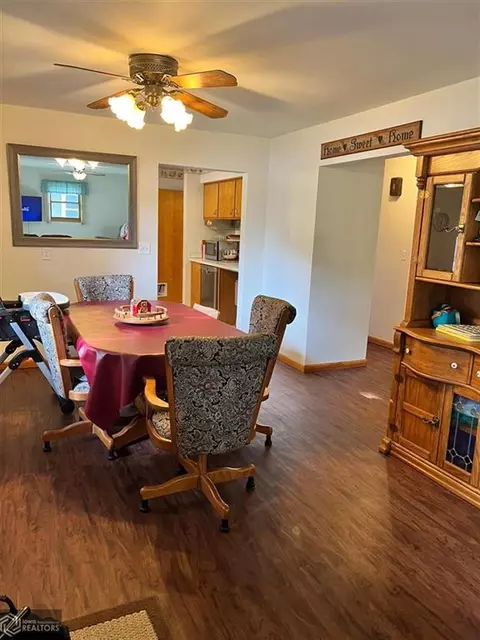 23 Windsor Blvd, Hampton, IA 50441 photo 10