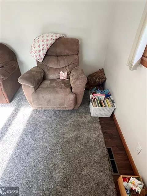 23 Windsor Blvd, Hampton, IA 50441 photo 12