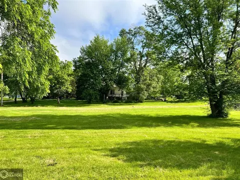 204 2nd Ave E, Weldon, IA 50264 photo 4