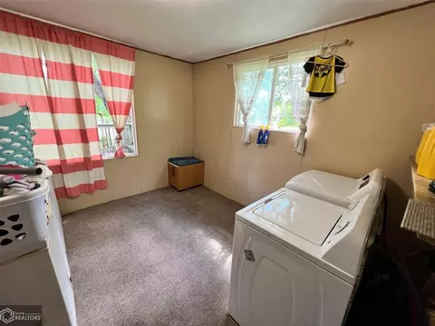204 2nd Ave E, Weldon, IA 50264 photo 19