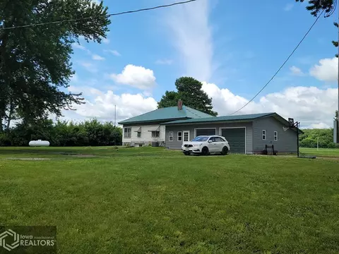 6123 River Rd, Eldon, IA 52554 photo 2