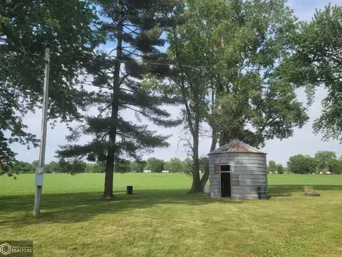 6123 River Rd, Eldon, IA 52554 photo 32