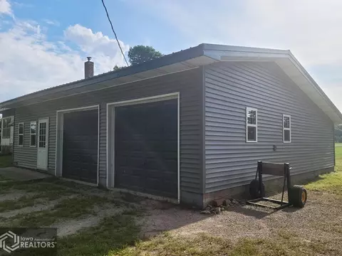 6123 River Rd, Eldon, IA 52554 photo 23