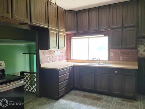 6123 River Rd, Eldon, IA 52554 photo 8
