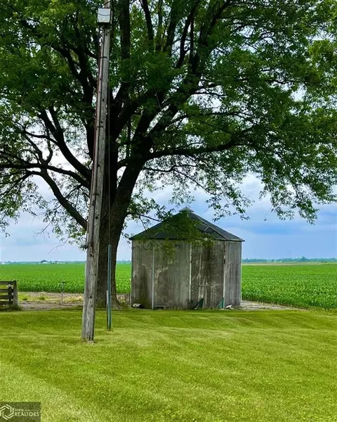 15294 70th St, Wapello, IA 52653 photo 17