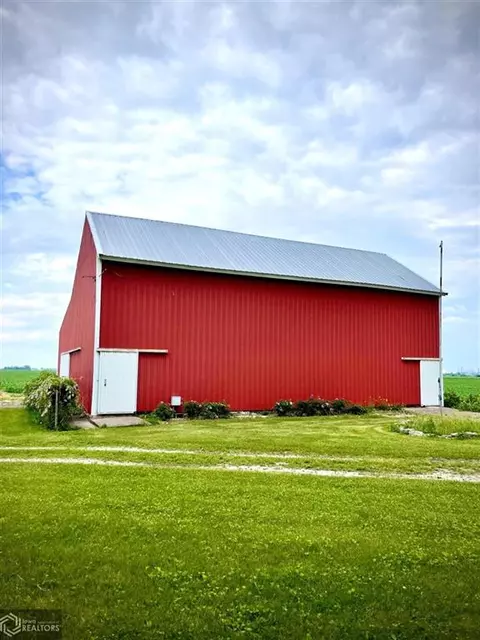 15294 70th St, Wapello, IA 52653 photo 4