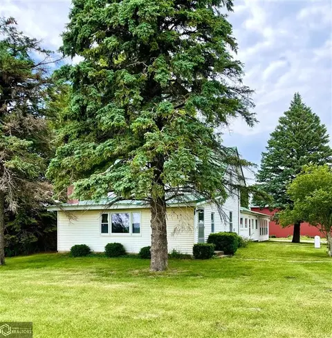 15294 70th St, Wapello, IA 52653 photo 1