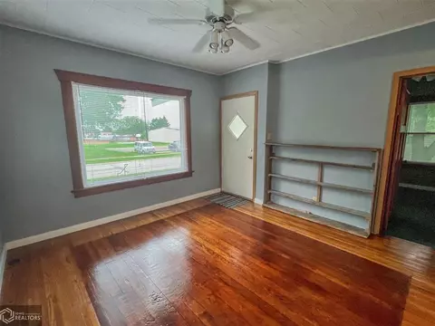409 4th St SE, Hampton, IA 50441 photo 10