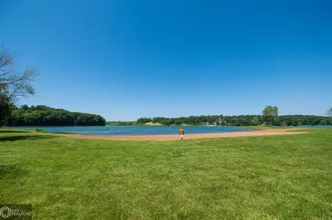 2157 C Ave, Garwin, IA 50632 photo 15