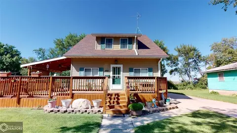 401 E 1st St, Odebolt, IA 51458 photo 2