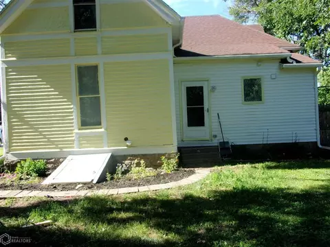 320 Cherry St, Carthage, IL 62321 photo 22