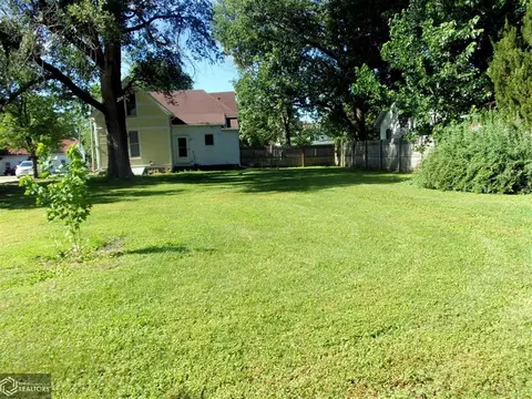 320 Cherry St, Carthage, IL 62321 photo 23