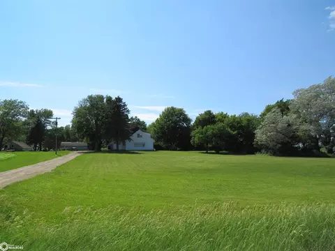 1892 Jonquil, Hampton, IA 50441 photo 3