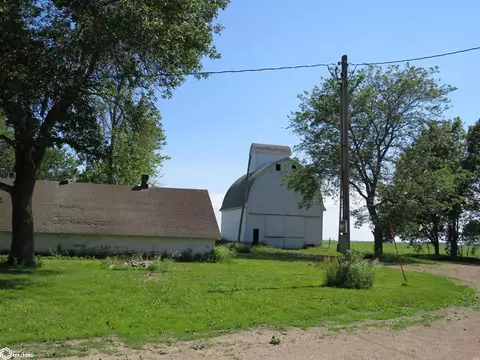 1892 Jonquil, Hampton, IA 50441 photo 2
