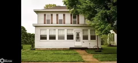 821 Isett Ave, Wapello, IA 52653