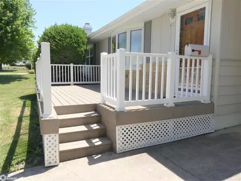 248 E 18th St, Carroll, IA 51401 photo 3