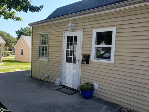 921 Main St, Carthage, IL 62321 photo 16