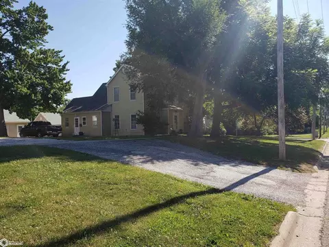 921 Main St, Carthage, IL 62321 photo 73