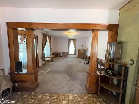103 E Franklin St, Centerville, IA 52544 photo 9